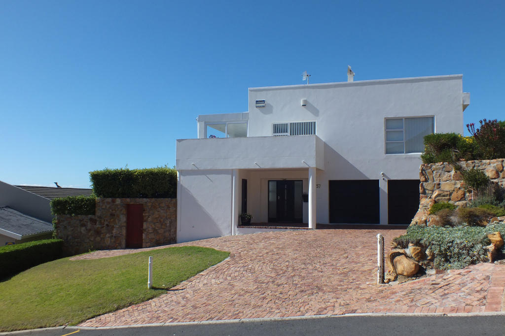Penguinden - Load-Shedding Free Hotel Simonʼs Town Exterior foto